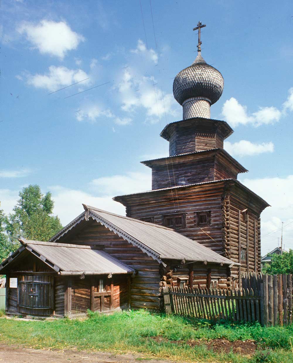 фото Церковь Ильи Пророка, вид с юго-запада. 1999 г. У.Брумфильд