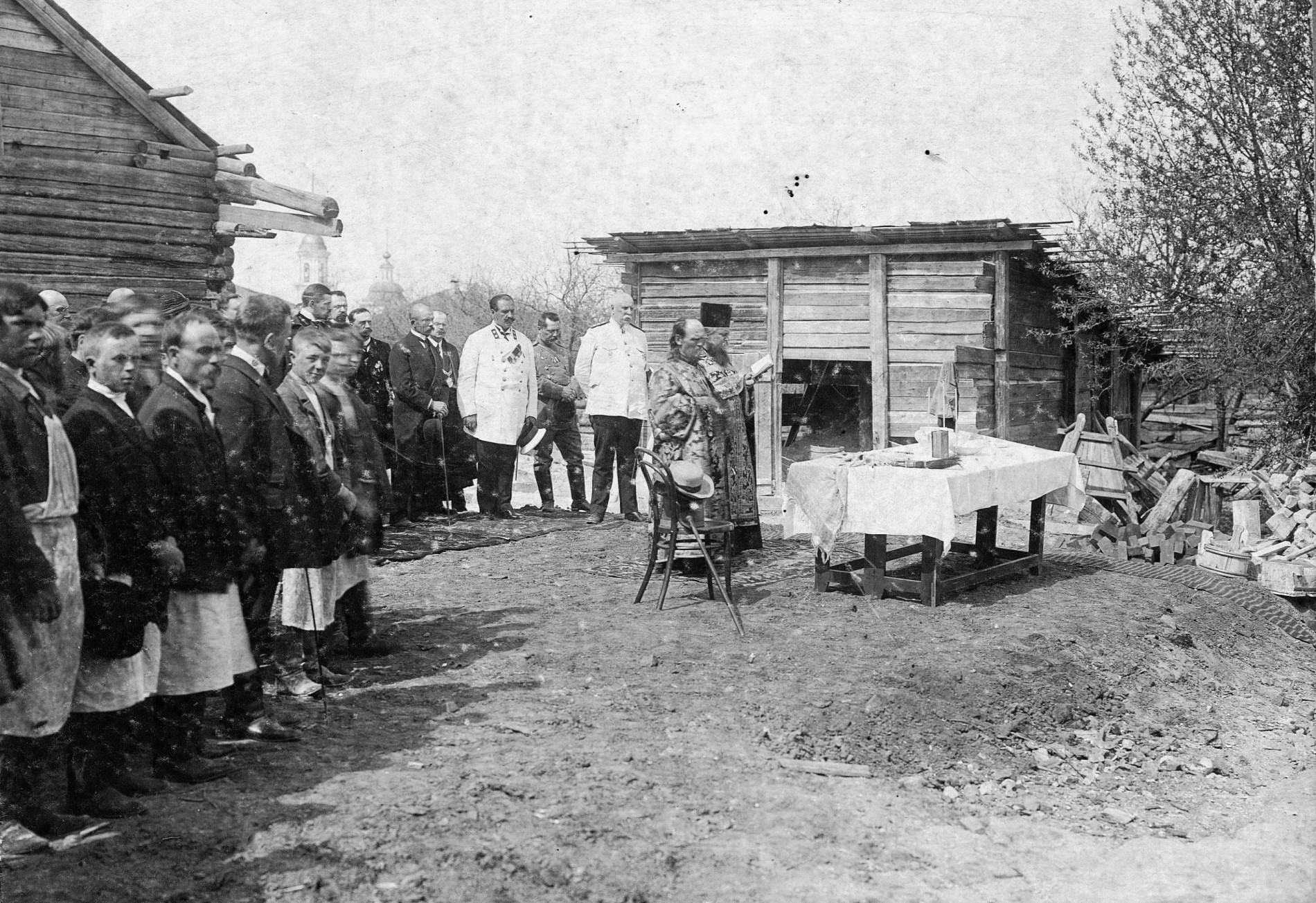 Закладка театрального зала 1914 год.