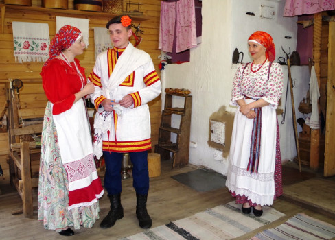 Интерактивная программа «Как родная меня мать провожала»